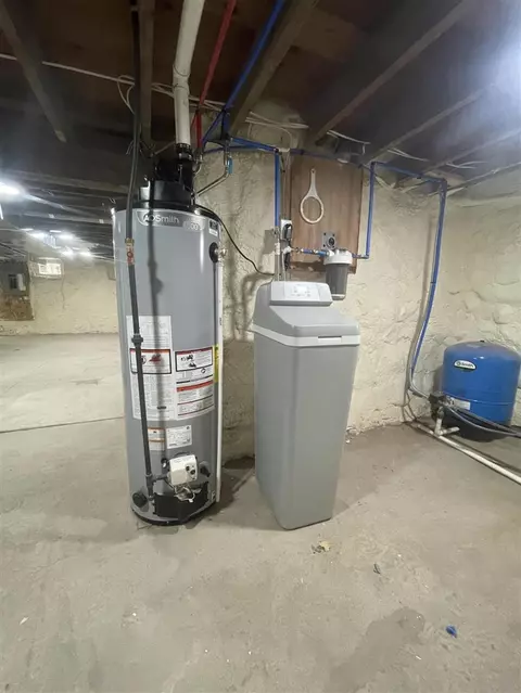 Other - 7466 Bunkerhill, Jackson, MI 49201 photo 6 of 9