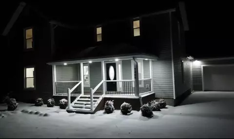 Exterior - 7466 Bunkerhill, Jackson, MI 49201 photo 2 of 7