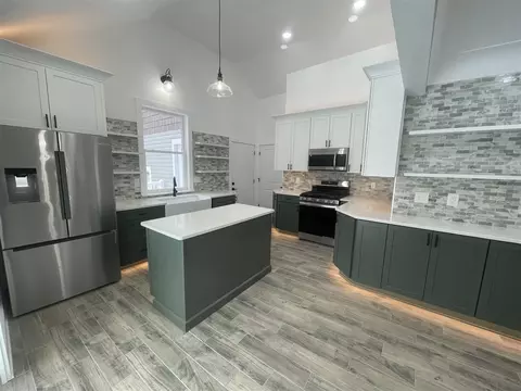 Kitchen - 7466 Bunkerhill, Jackson, MI 49201 photo 2 of 3