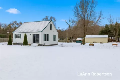 12838 Lincoln, Grand Haven, MI 49417