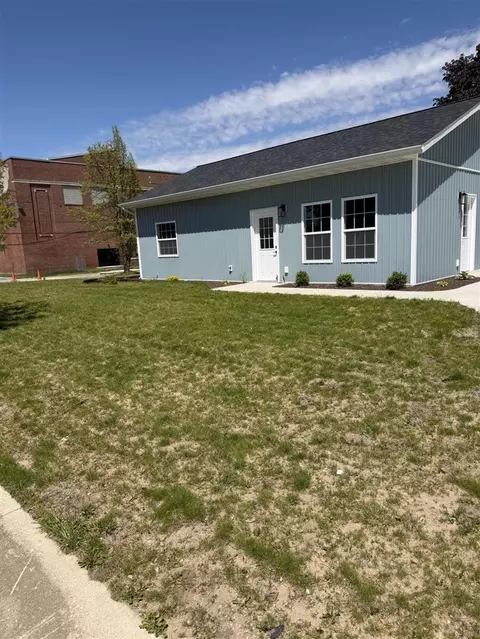 303 Middle, Three Rivers, MI 49093