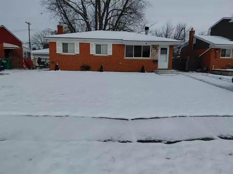 30966 Dover, Garden City, MI 48135
