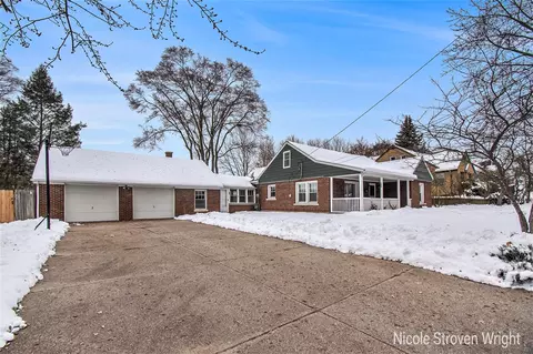3347 Vermont, Grandville, MI 49418
