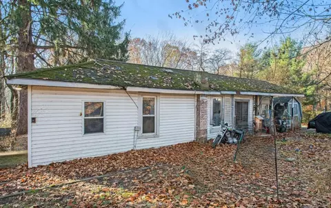 3668 Carolyn, Coloma, MI 49038