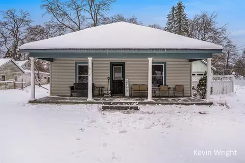 6137 E Twin, Twin Lake, MI 49457