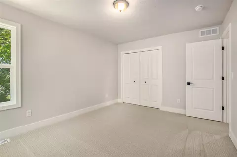 Bedroom - 5479 Ada, Ada, MI 49301 photo 13 of 18