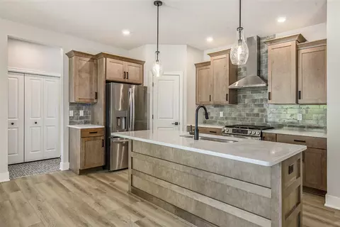 Kitchen - 5479 Ada, Ada, MI 49301 photo 1 of 2