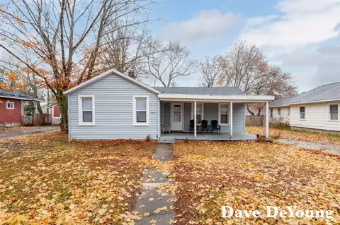 201 E 1st, Fennville, MI 49408