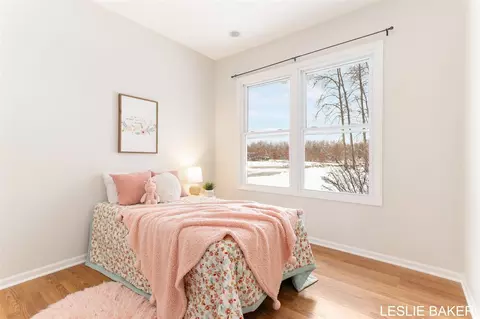 Bedroom - 3534 41st, Hamilton, MI 49419 photo 5 of 6