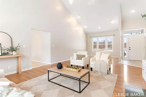 Living - 3534 41st, Hamilton, MI 49419 photo 5 of 7