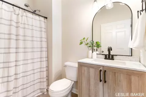 Bath - 3534 41st, Hamilton, MI 49419 photo 4 of 4