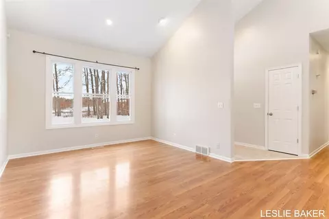 Living - 3534 41st, Hamilton, MI 49419 photo 6 of 7