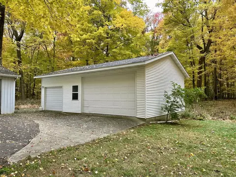 15833 E B, Augusta, MI 49012 photo 11