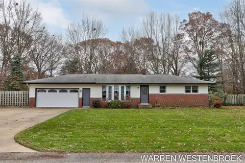 176 Elemeda, Holland, MI 49424