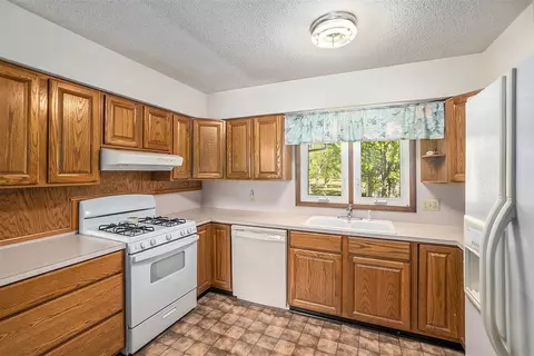 Kitchen - 859 E Adda, White Cloud, MI 49349 photo 1 of 2