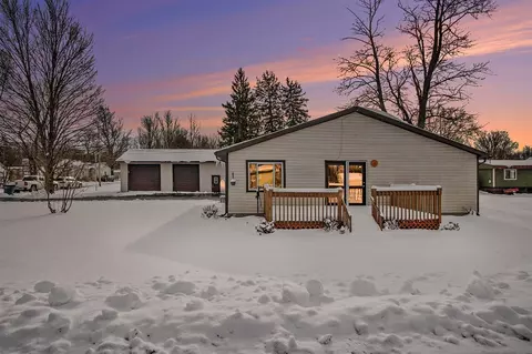 238 Mill, Burr Oak, MI 49030
