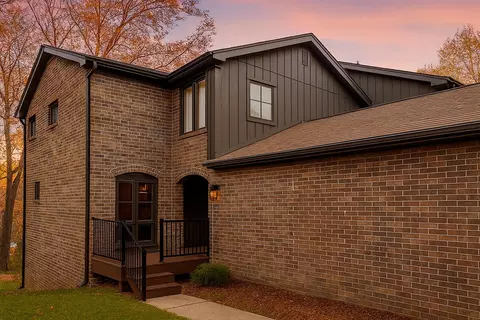 3608 Woodcliff #3608, Kalamazoo, MI 49008