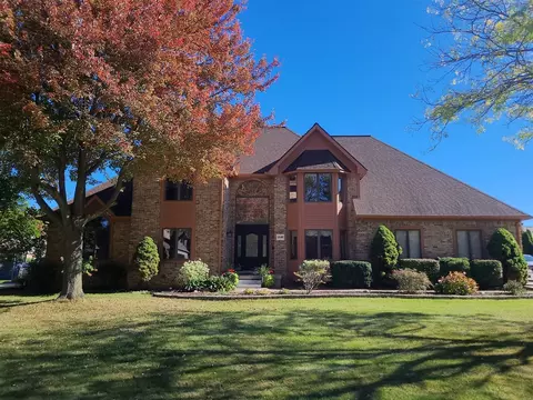 11545 Kings Knight, Grand Blanc, MI 48439