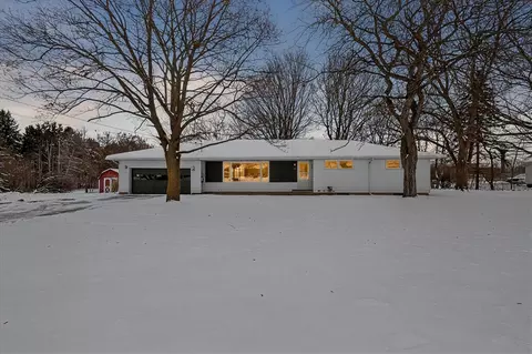 630 N State, Stanton, MI 48888
