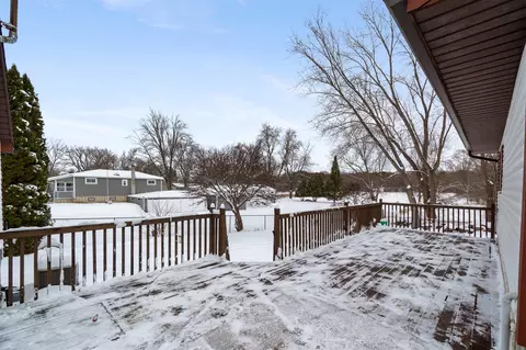 Exterior - 2942 Whitlock, Jackson, MI 49202 photo 2 of 9