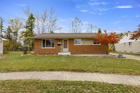 33157 Lancashire, Westland, MI 48185