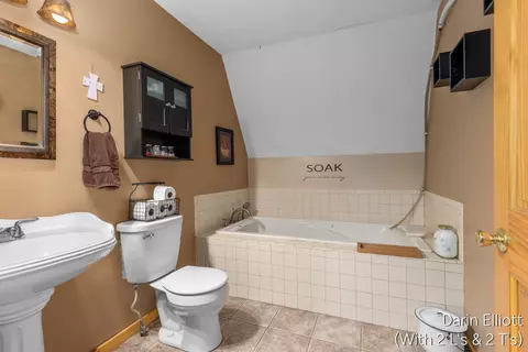 5299 Borden, Fenwick, MI 48834 photo 26
