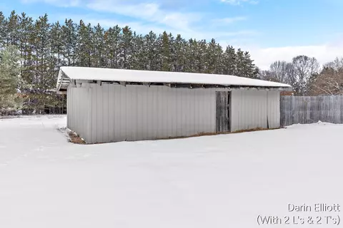 5299 Borden, Fenwick, MI 48834 photo 37
