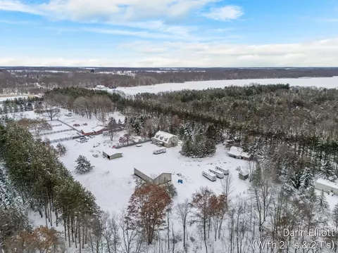 5299 Borden, Fenwick, MI 48834 photo 2