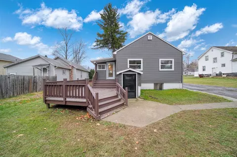 Exterior - 328 Adams, Jackson, MI 49202 photo 11 of 11
