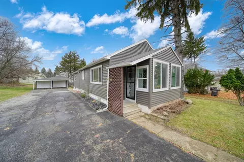 Exterior - 328 Adams, Jackson, MI 49202 photo 1 of 11