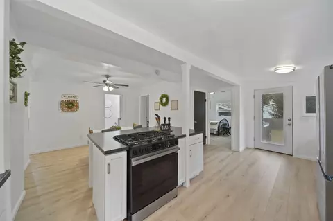 Kitchen - 328 Adams, Jackson, MI 49202 photo 3 of 3