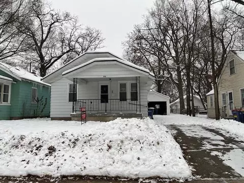 946 Hazen, Grand Rapids, MI 49507