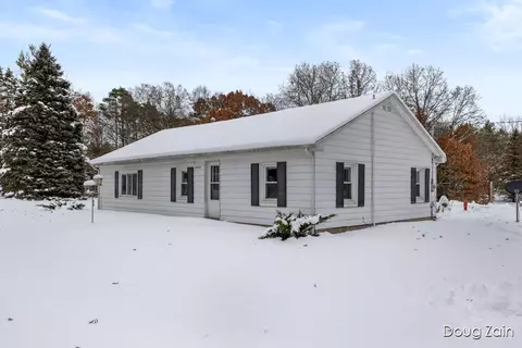 12040 Macclain, Cedar Springs, MI 49319