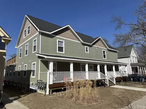 912 Mary, Ann Arbor, MI 48104