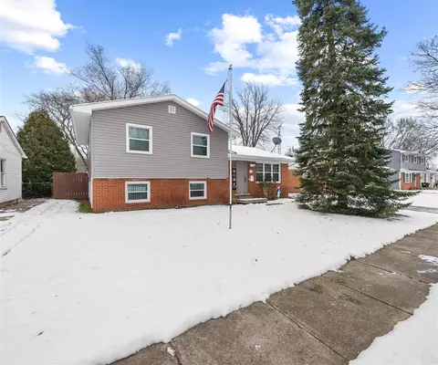 1202 Mccormick, Monroe, MI 48162