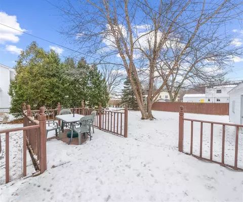 Exterior - 1202 Mccormick, Monroe, MI 48162 photo 5 of 10