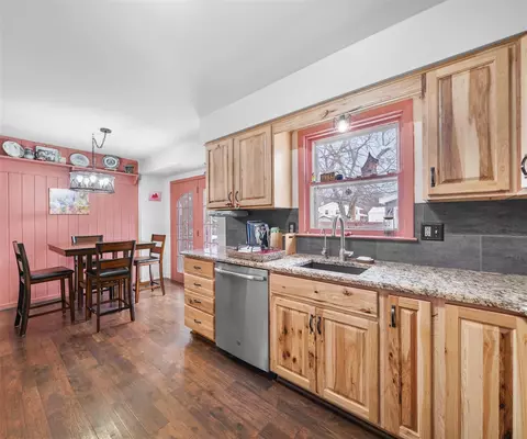Kitchen - 1202 Mccormick, Monroe, MI 48162 photo 2 of 4