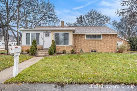 Exterior - 305 E Pne, Fremont, MI 49412 photo 7 of 7