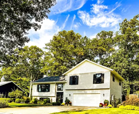 444 Grover, Muskegon, MI 49442