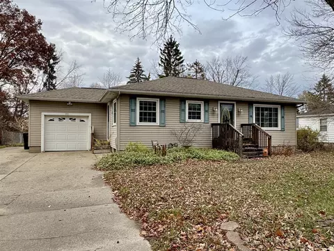 351 James, Holland, MI 49424