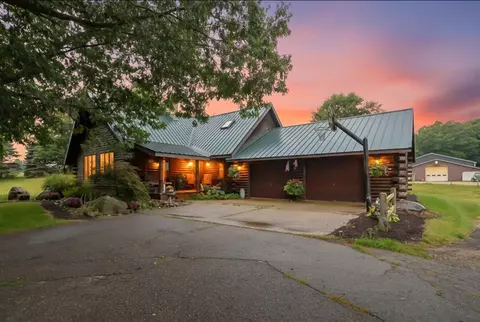 3310 26th, Hopkins, MI 49328