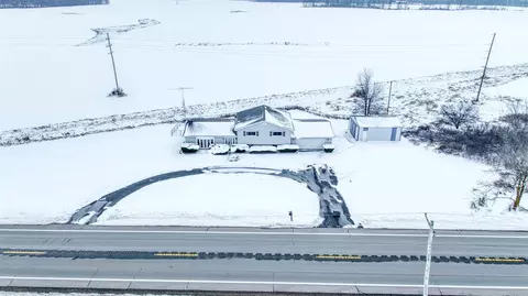 11495 W Carleton, Clayton, MI 49235