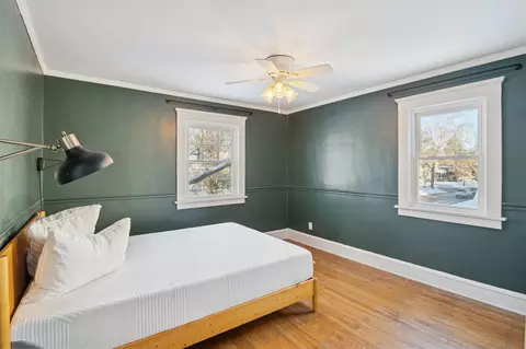 Bedroom - 911 4th, Jackson, MI 49203 photo 1 of 3