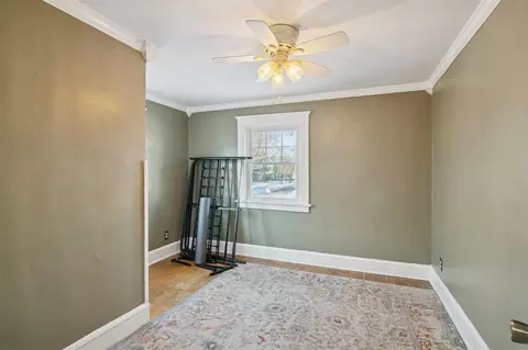 Bedroom - 911 4th, Jackson, MI 49203 photo 2 of 3