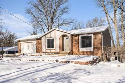 4986 Farwell Lk, Horton, MI 49246