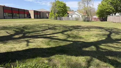 1062 Kampenga, Muskegon, MI 49442