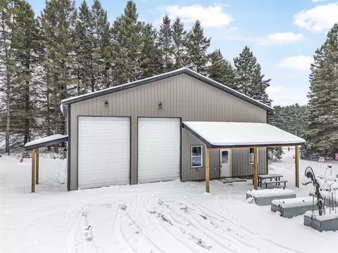 8074 Grosbeak, Alden, MI 49612