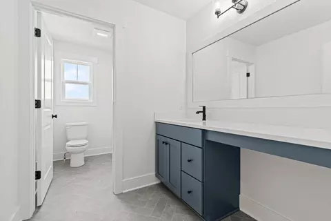 Bath - 8288 Eagle Peak, Jenison, MI 49428 photo 2 of 2