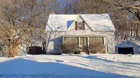 728 E Main, Ionia, MI 48846