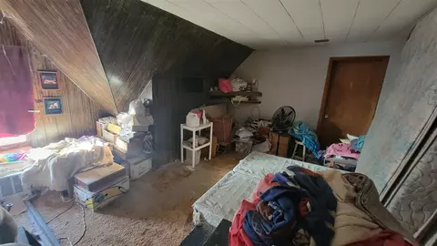 Bedroom - 728 E Main, Ionia, MI 48846 photo 1 of 2